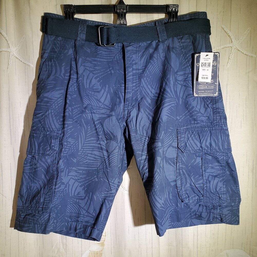 TRILOGY SPORTSWEAR NAVY PALM DESIGN MENS CARGO SHORTS..NWT